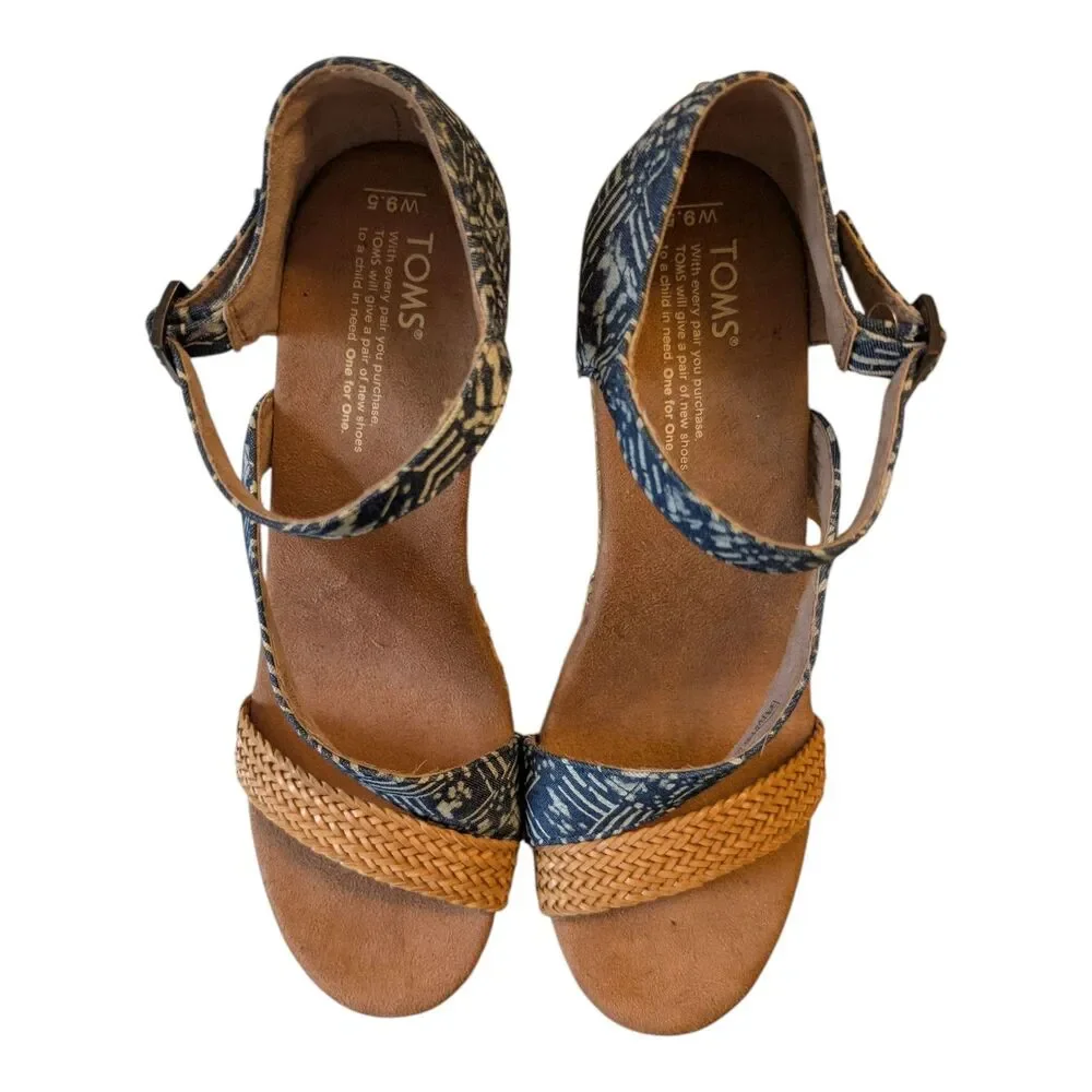 TOMS Size 9.5W Clarissa Blue Batik Textile Wrapped Wedge Heel Sandals Shoes New